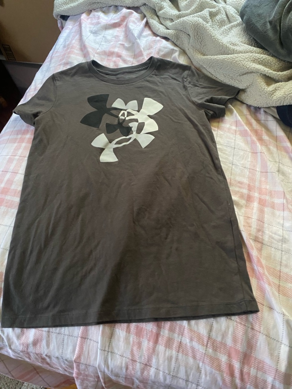 Under Armour Short Sleeve Logo Tee in Brown and White